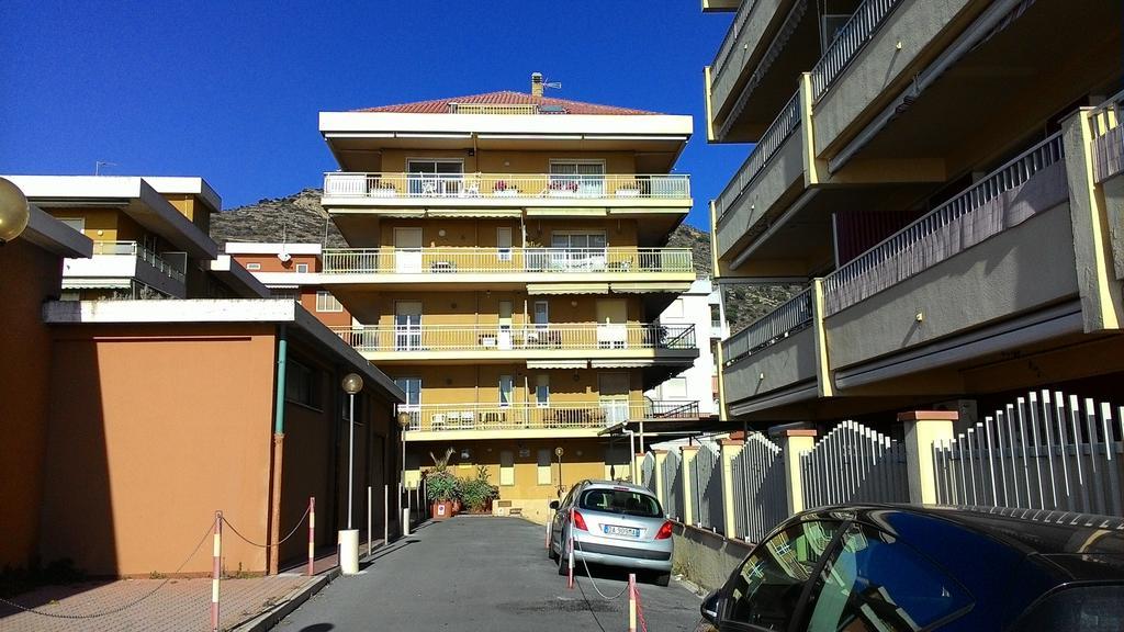 Appartamento Giusy Ventimiglia Kültér fotó